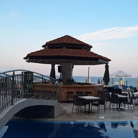 Panoramic Sea View At The 公寓 奥布佐尔